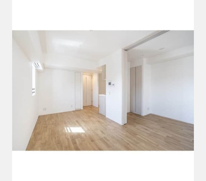 Preview interior of Estart Yokohama Takashima Town