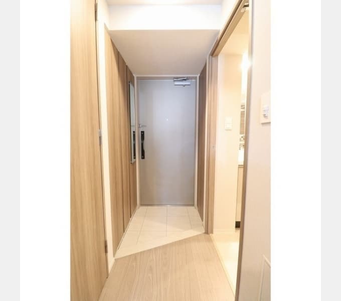 Room image 10
