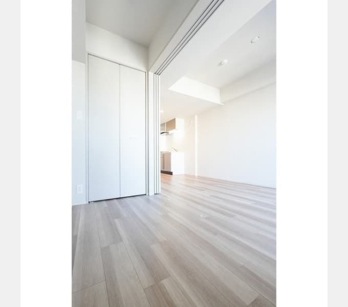 Room image 9