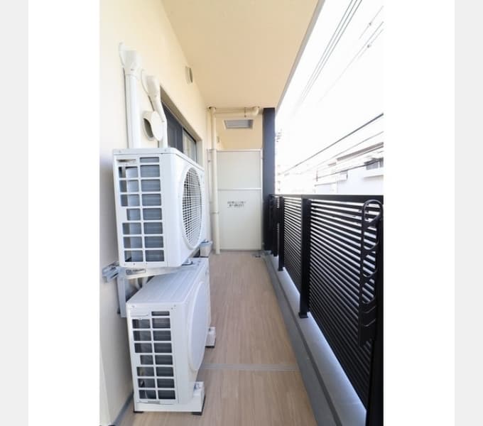 Room image 9