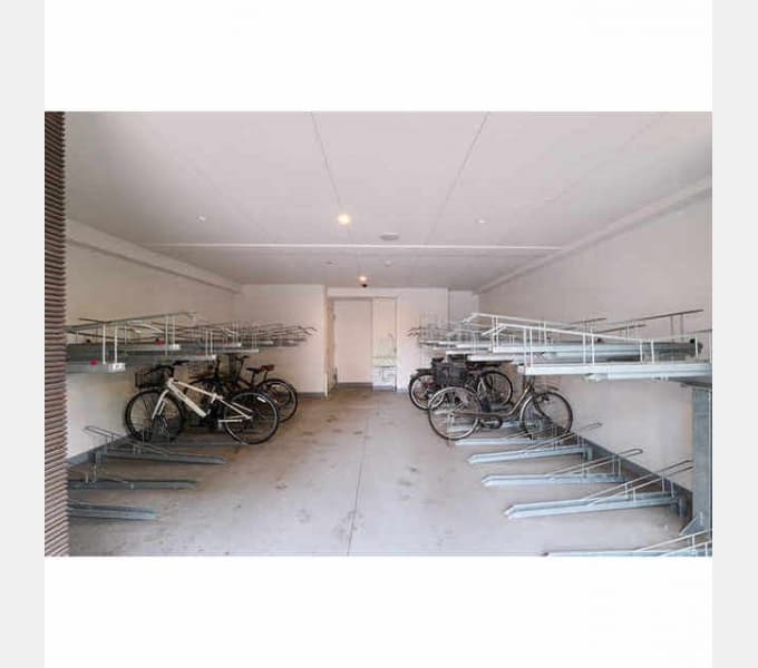 Room image 8
