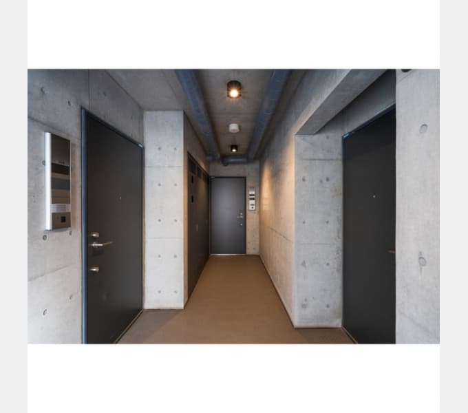Room image 8
