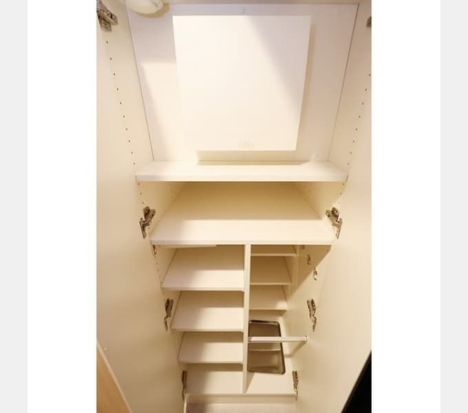 Room image 13