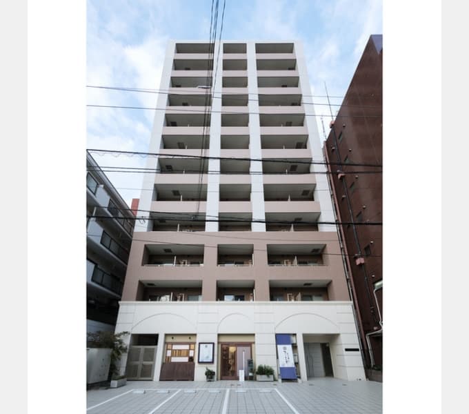 Main exterior of Comforia Gyotoku