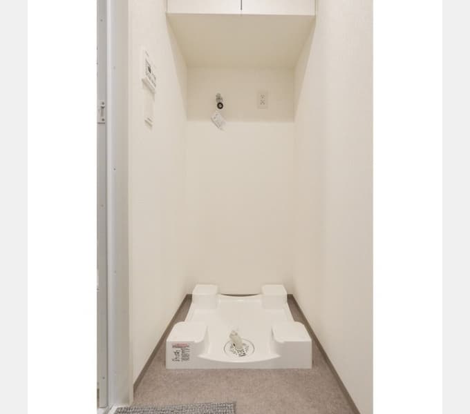 Room image 16