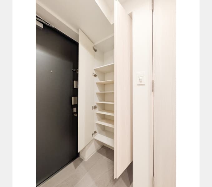 Room image 11