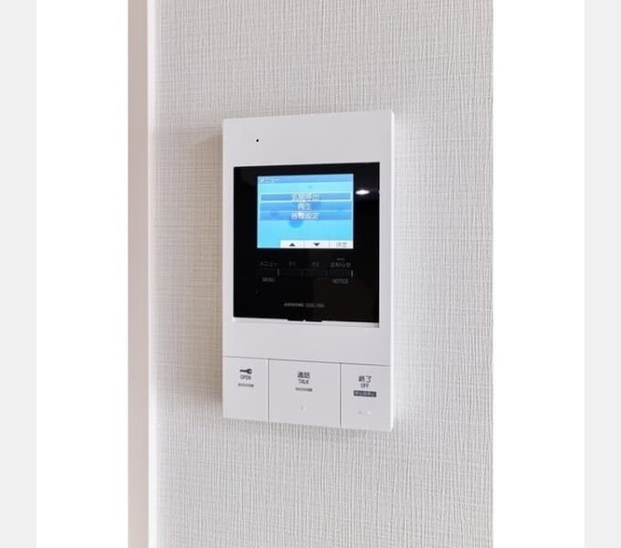 Room image 11