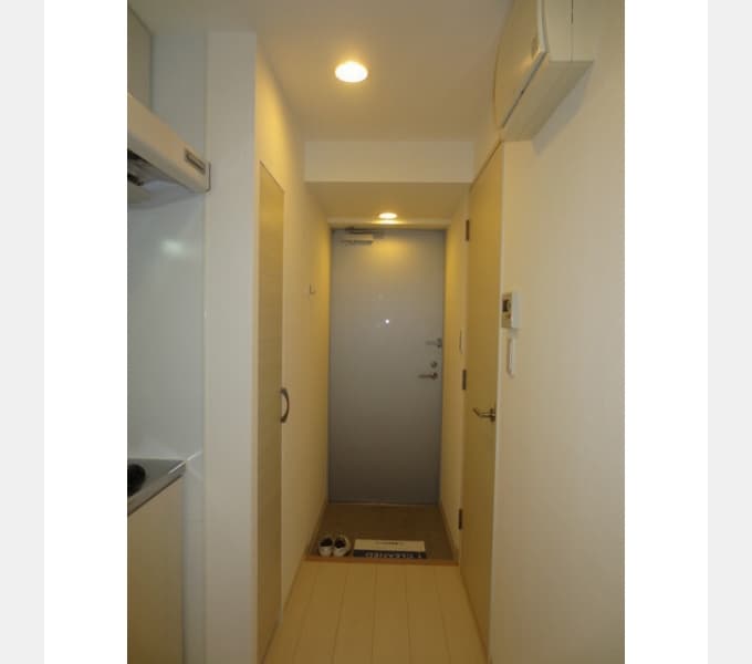 Room image 11