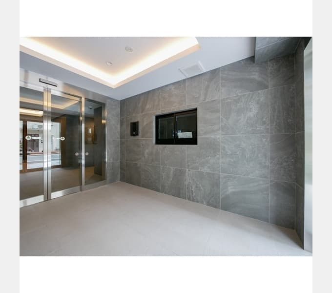 Room image 15