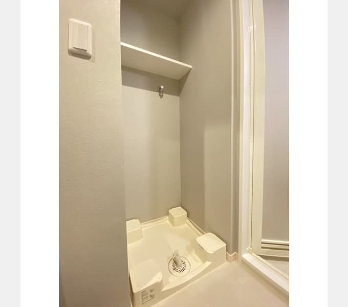 Room image 14