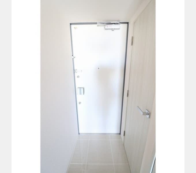 Room image 9