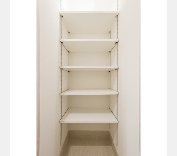 Room image 13