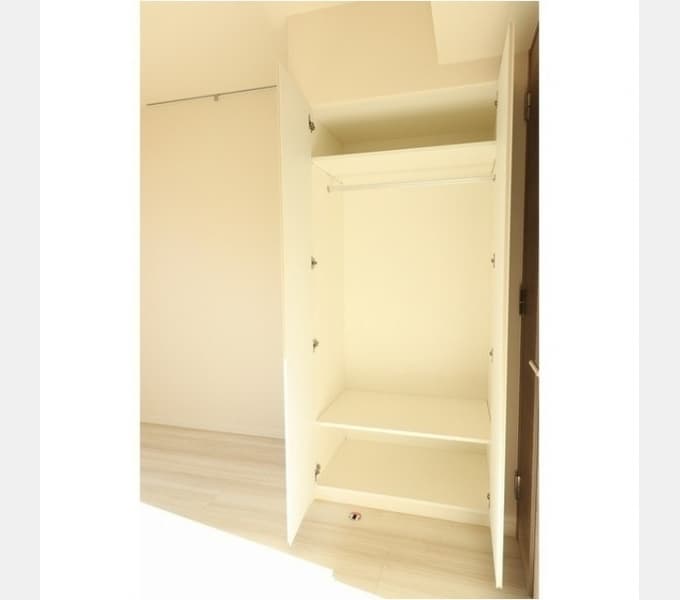 Room image 11