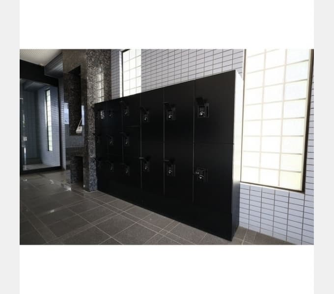 Room image 8