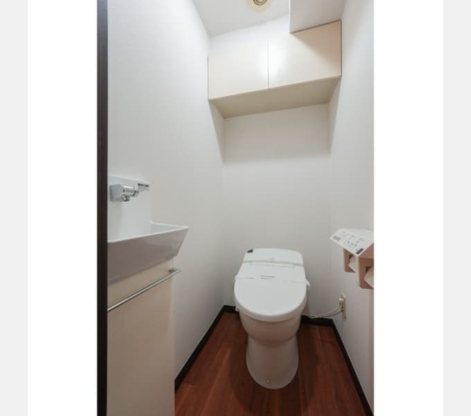 Room image 11