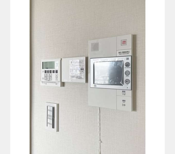 Room image 11