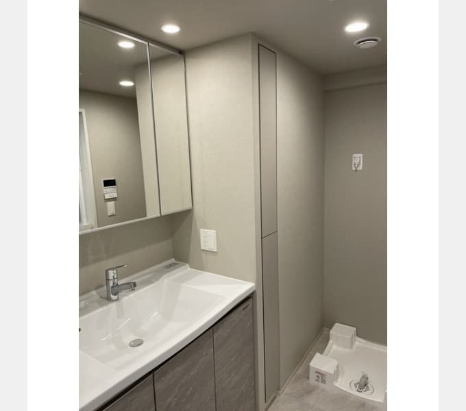 Room image 14