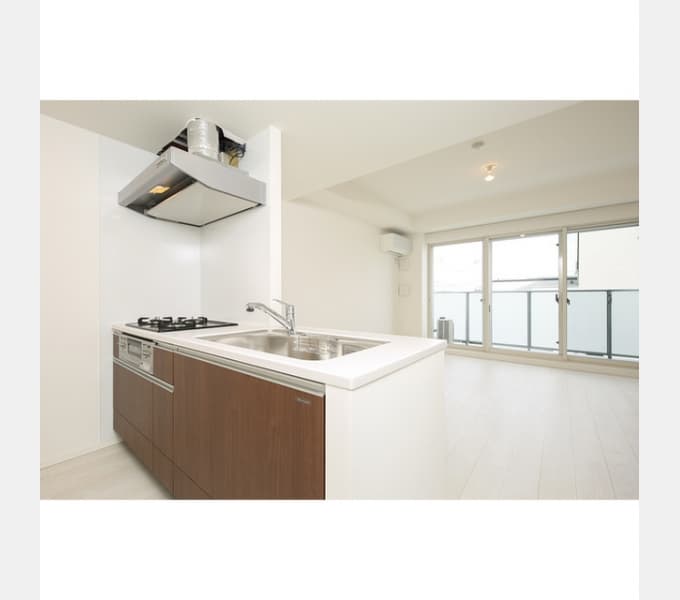 Room image 13