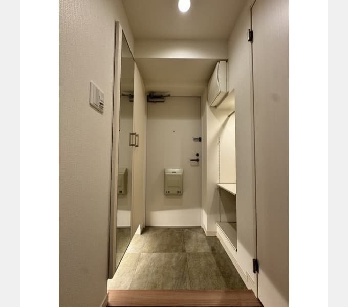 Room image 14