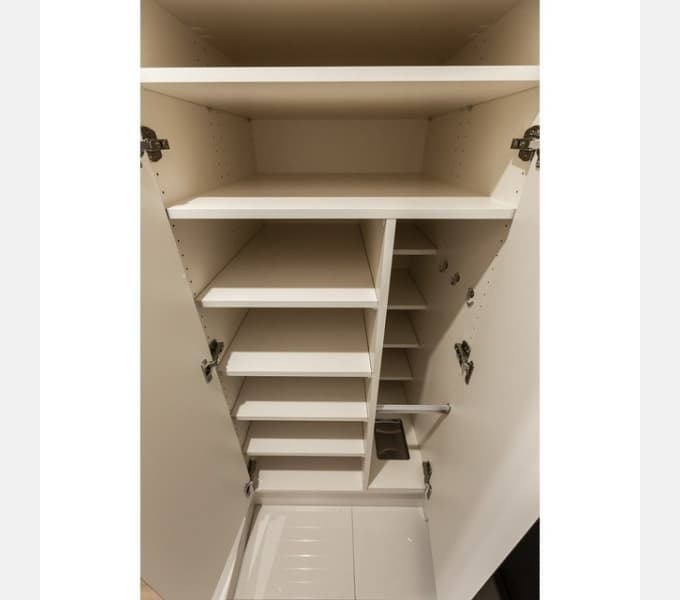 Room image 13