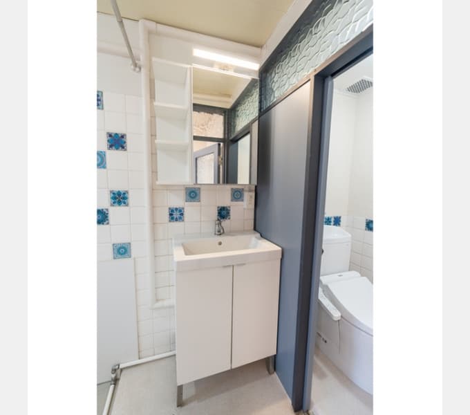 Room image 9