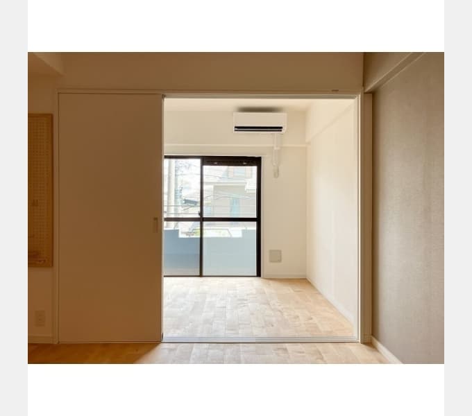 Preview interior of Clière Shiki