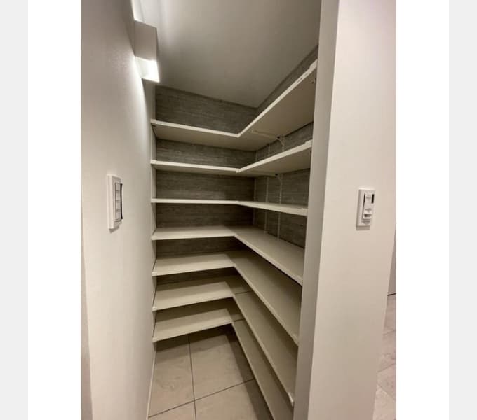 Room image 13