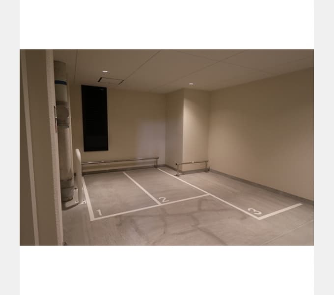 Room image 14