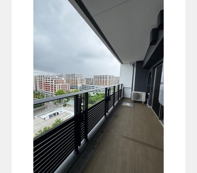 Room image 10