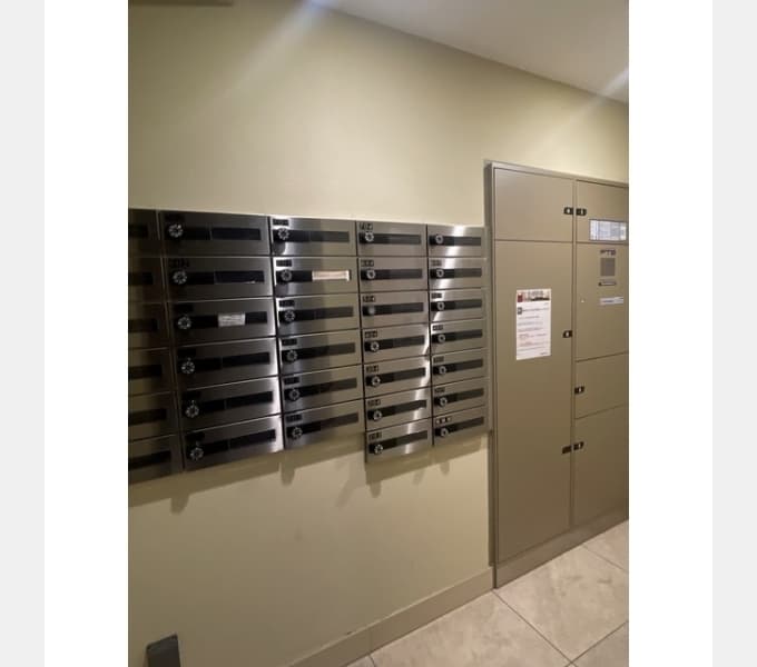 Room image 13