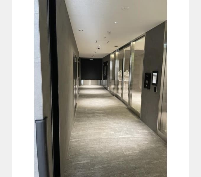 Room image 13