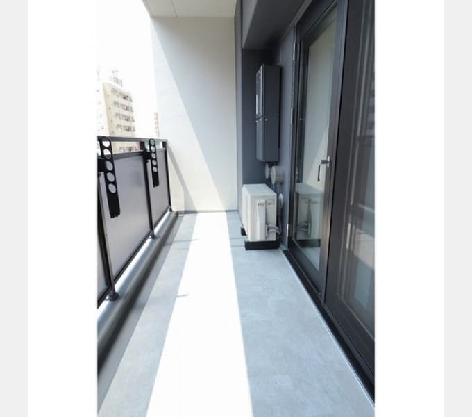 Room image 9