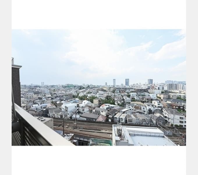 Room image 10