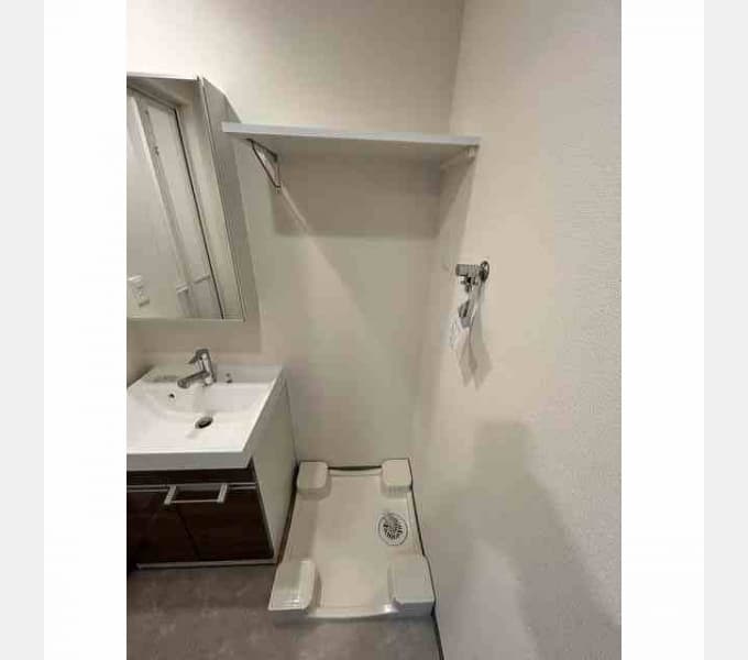 Room image 14