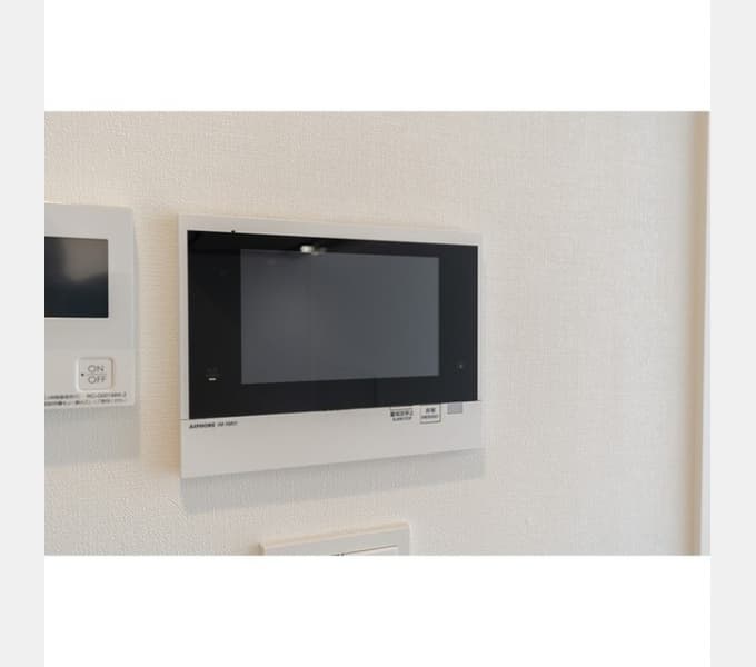 Room image 11