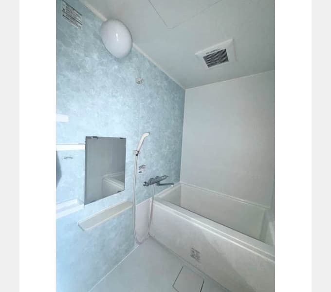 Room image 11
