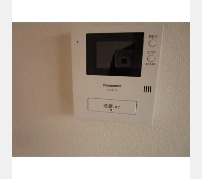 Room image 10