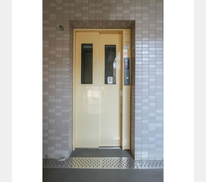 Room image 9