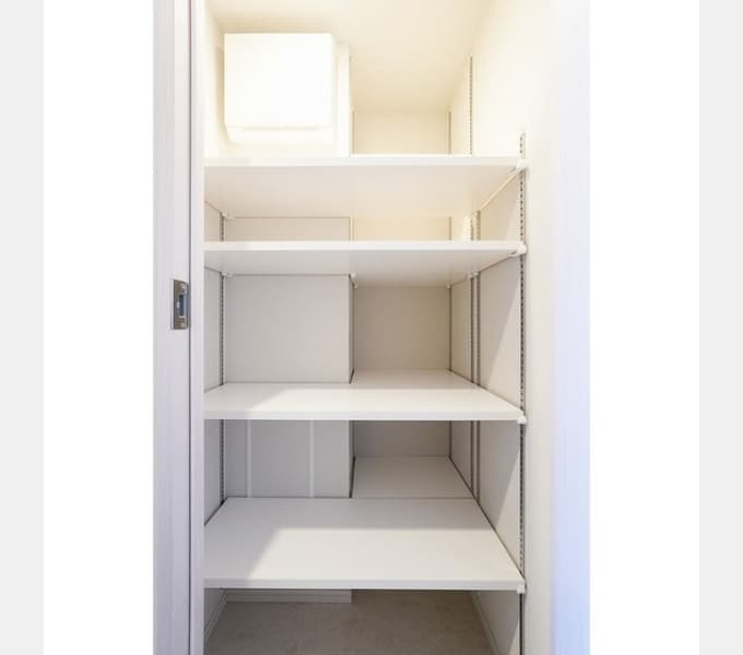 Room image 13