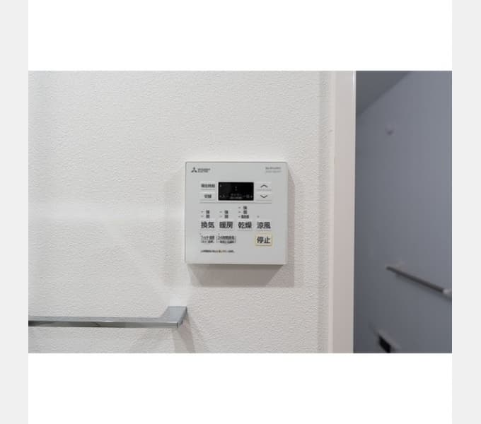 Room image 12
