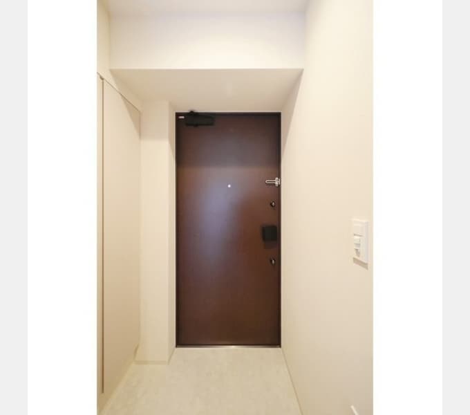Room image 10