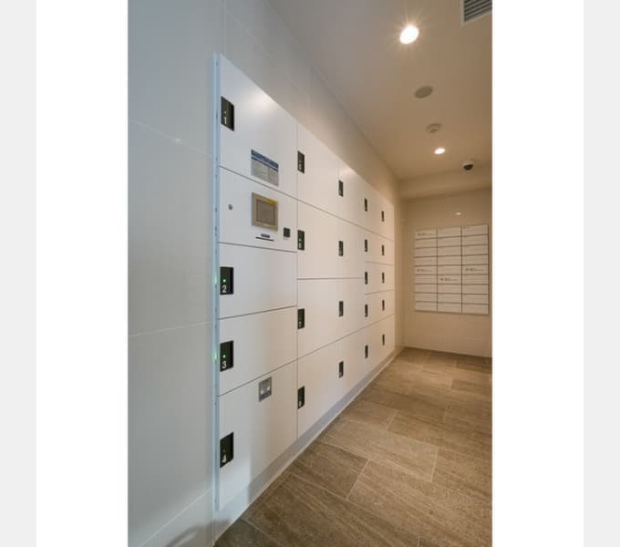Room image 9