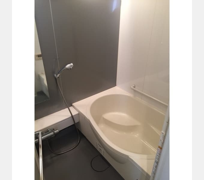 Room image 10