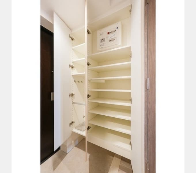 Room image 13