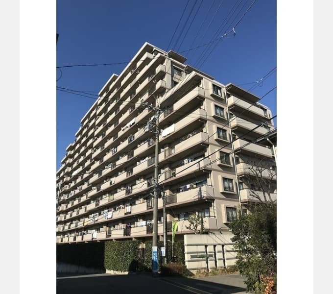 Main exterior of Ober Kashiwa