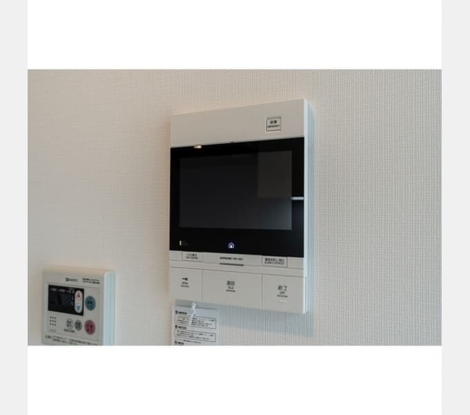 Room image 11
