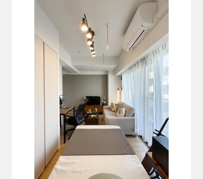 Room image 9