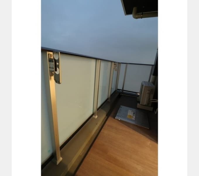 Room image 10