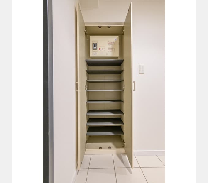 Room image 9