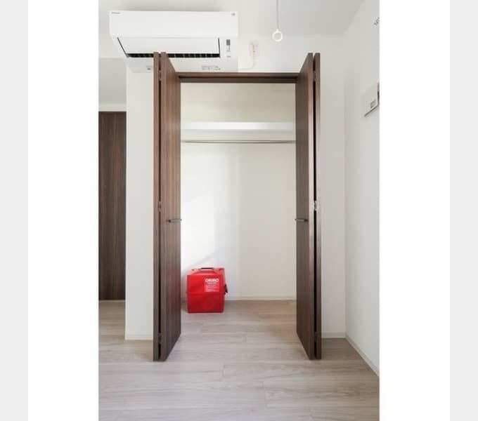 Room image 9